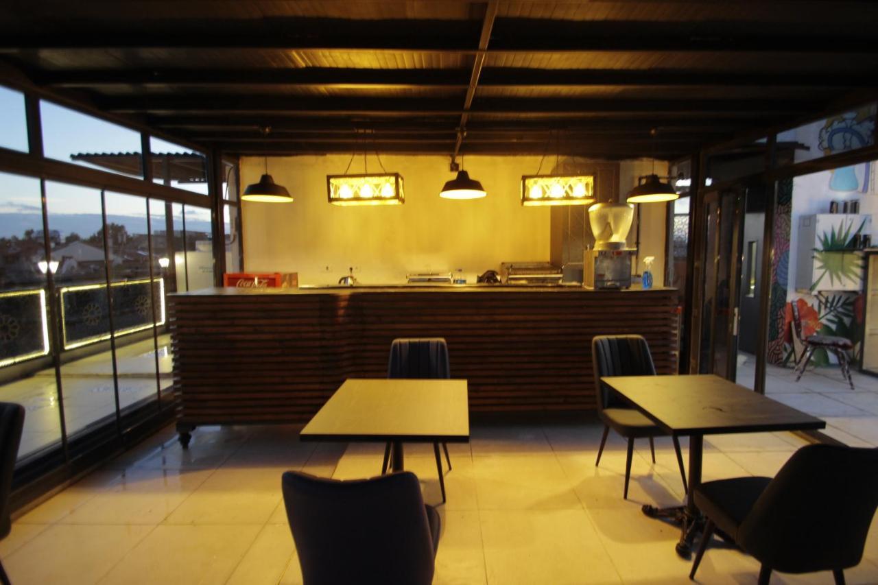 Guler Palas Hotel Istanbul Bagian luar foto