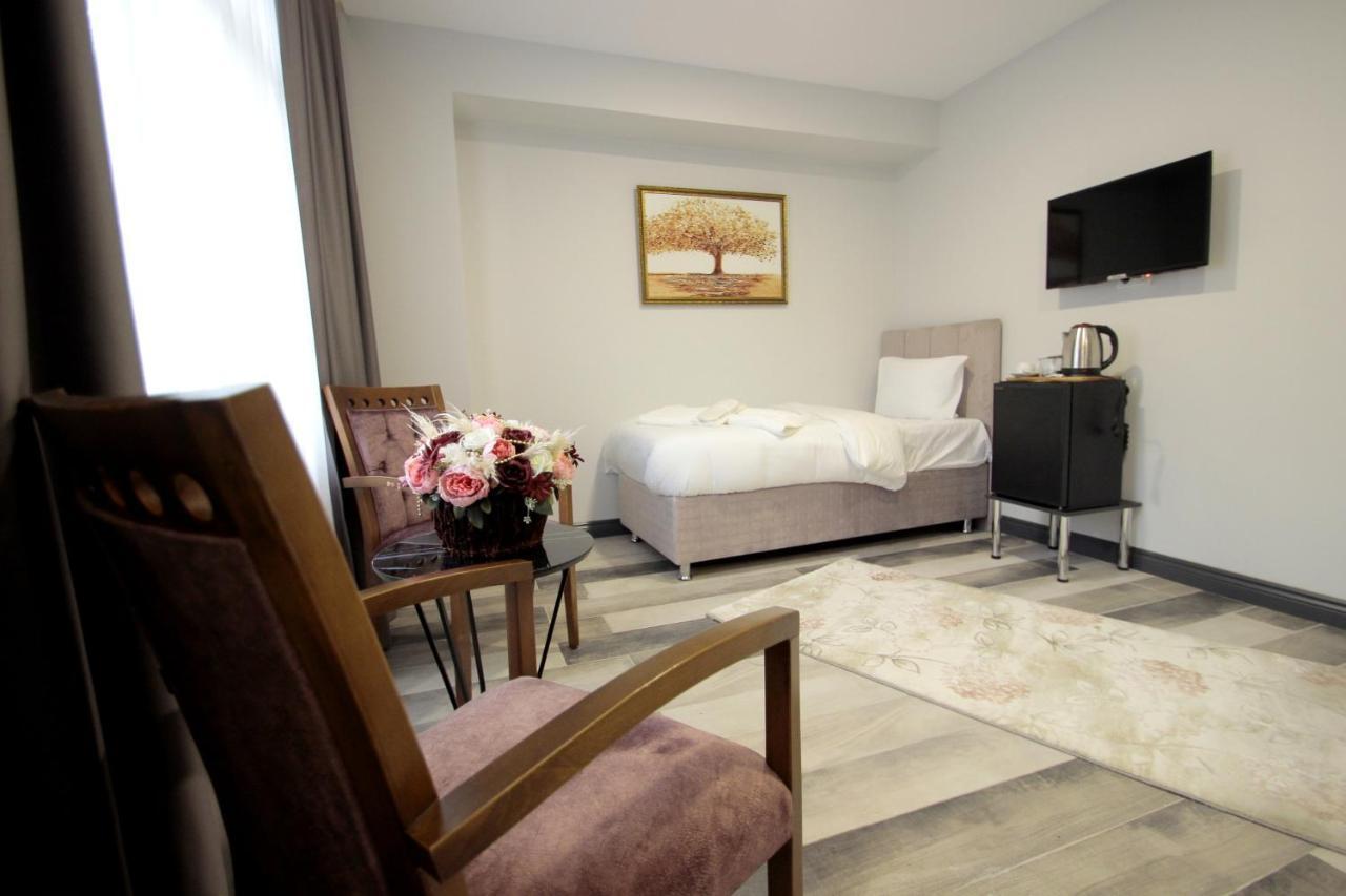 Guler Palas Hotel Istanbul Bagian luar foto