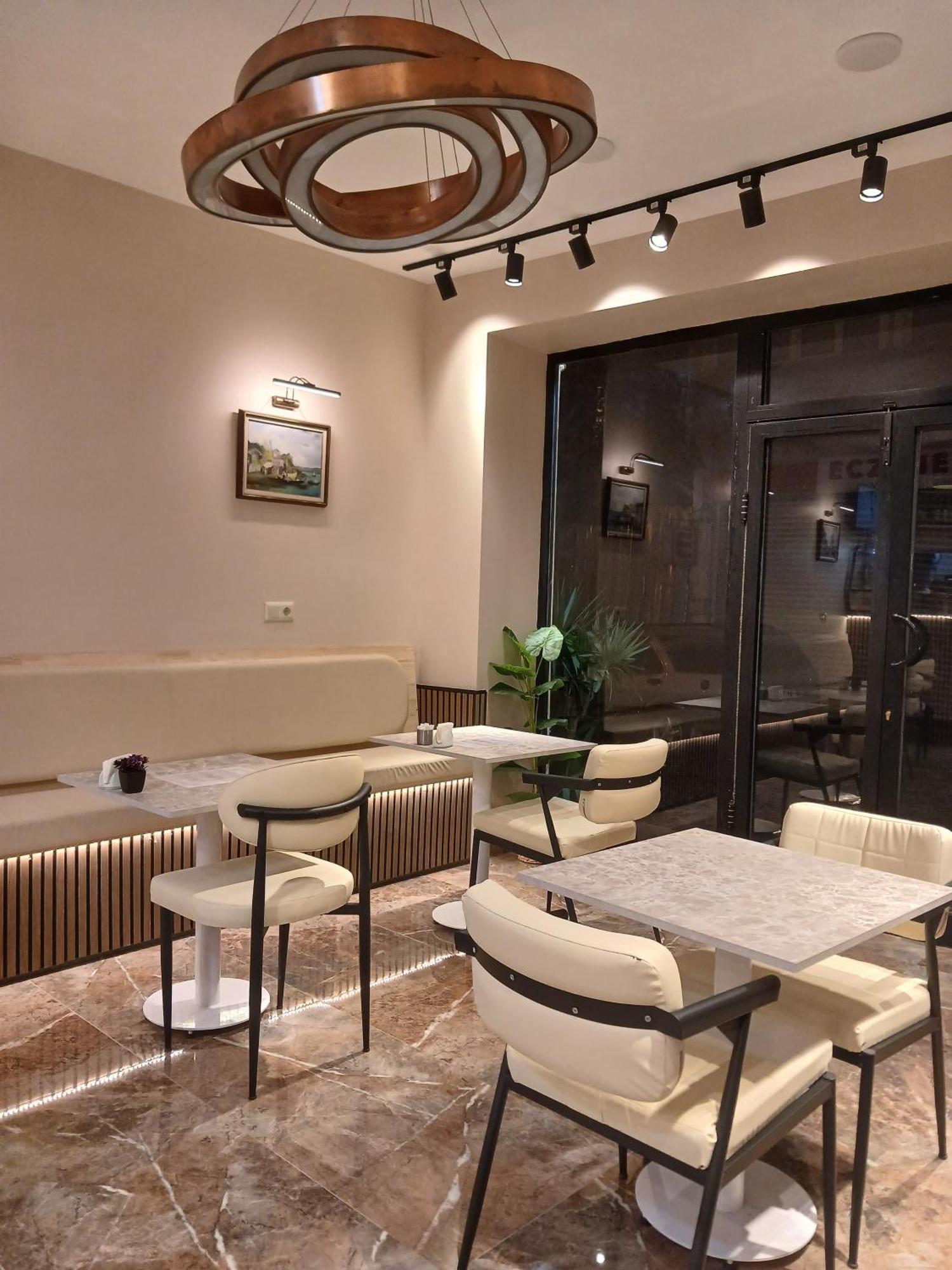Guler Palas Hotel Istanbul Bagian luar foto
