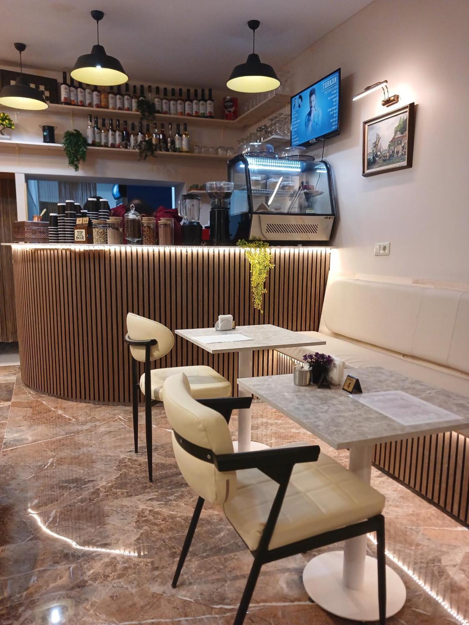 Guler Palas Hotel Istanbul Bagian luar foto